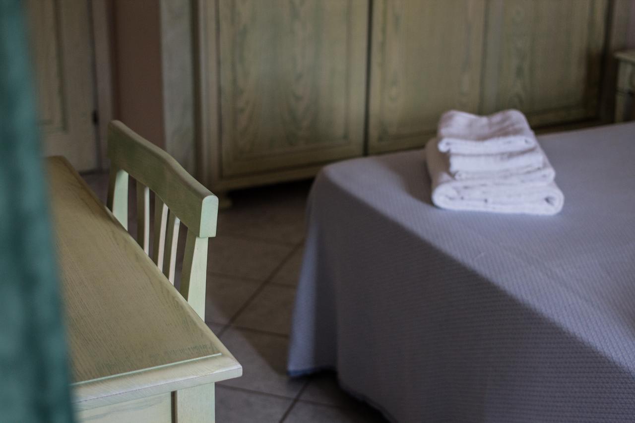 Hotel Villa Del Mare Sinnai Room photo